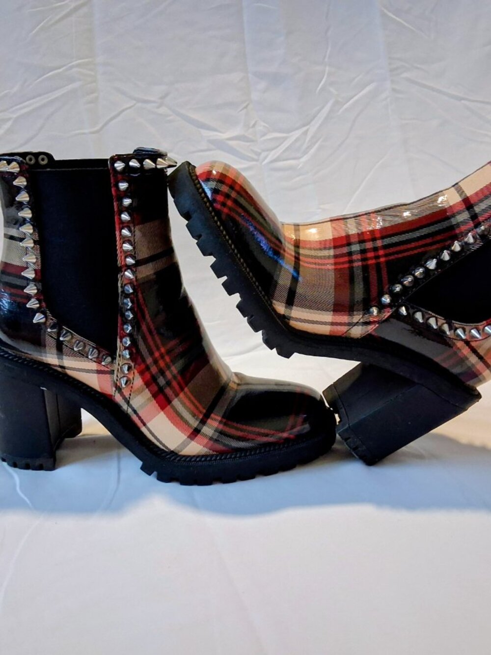 Jessica Simpson Woman's Demmie Boots - Picture 11 of 11